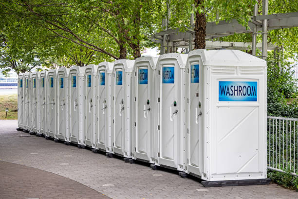 Best Temporary restroom rental  in Aetna Estates, CO